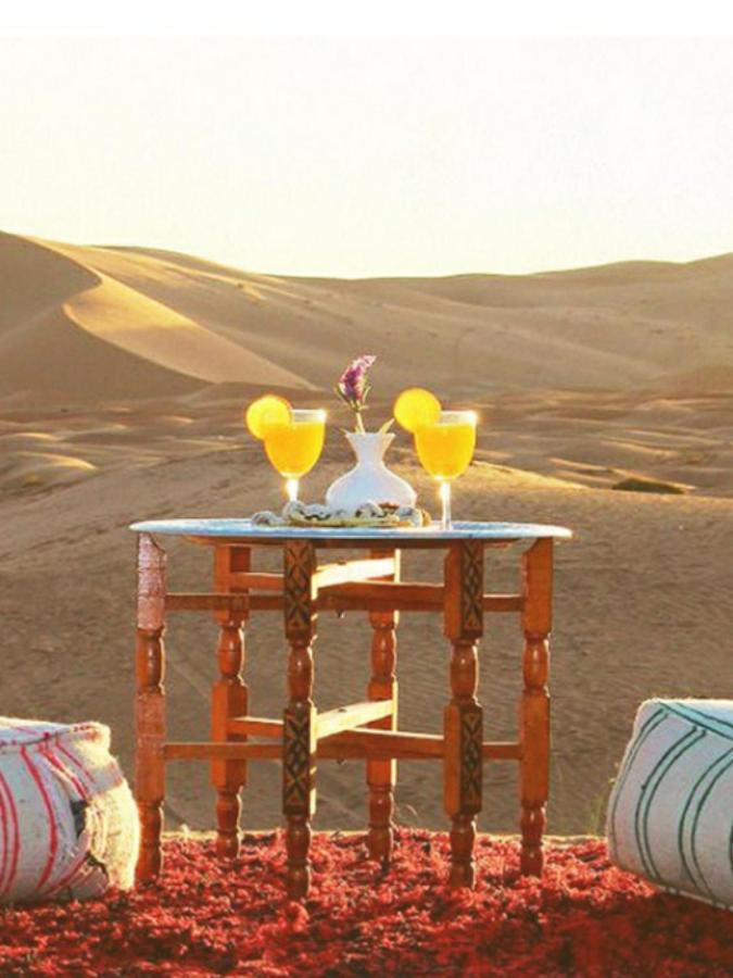 Erg Chebbi Luxury Camp Hotel Merzouga Eksteriør billede